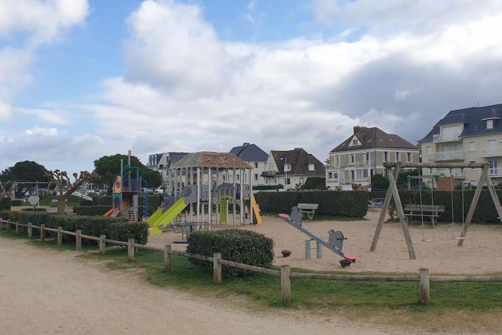 Studio Front De Mer Merville-Franceville-Plage Luaran gambar