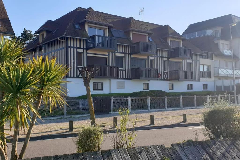 Studio Front De Mer Merville-Franceville-Plage Luaran gambar