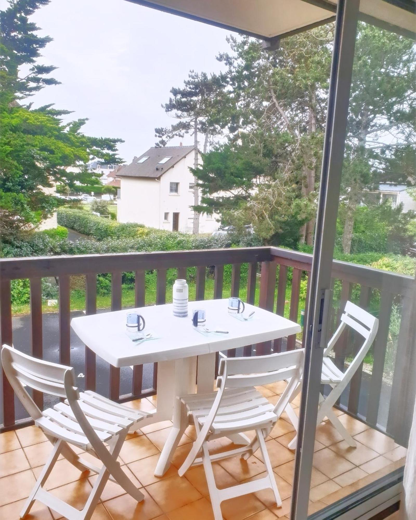 Studio Front De Mer Merville-Franceville-Plage Luaran gambar